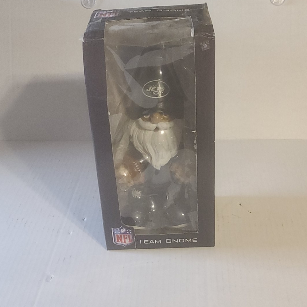 NFL jets team gnome